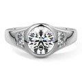 ROUND 3 STONE RING