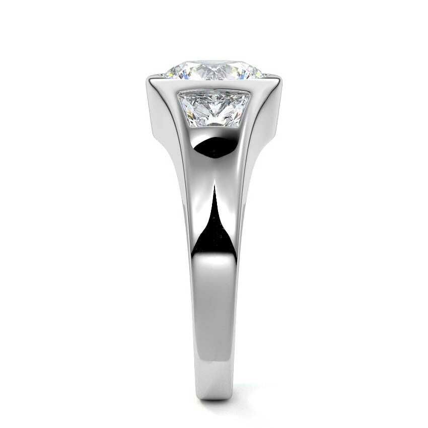 ROUND 3 STONE RING