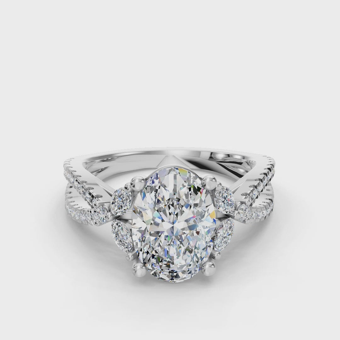 OVAL NATURE INSPIRED RING