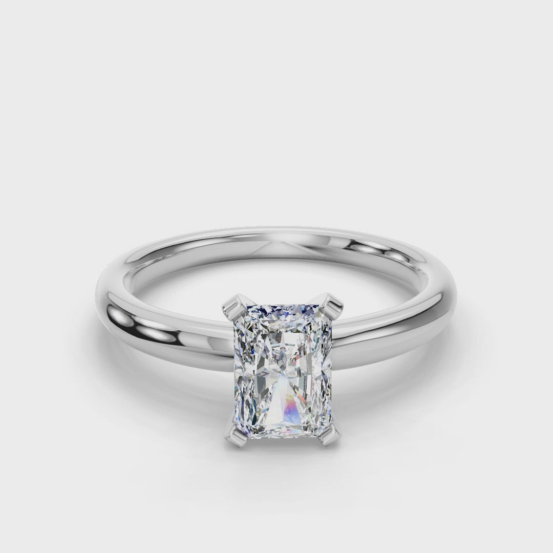 RADIANT SOLITAIRE