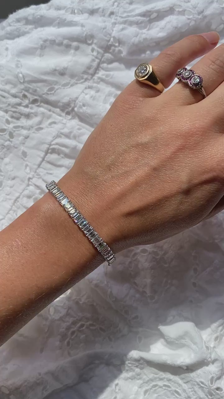 EMERALD TENNIS BRACELET