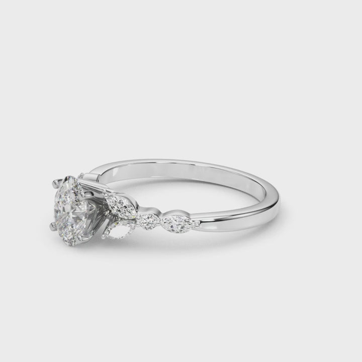 OVAL NATURE INSPIRED RING