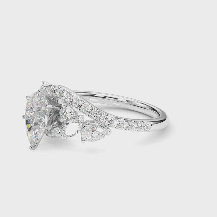 PEAR VINTAGE RING