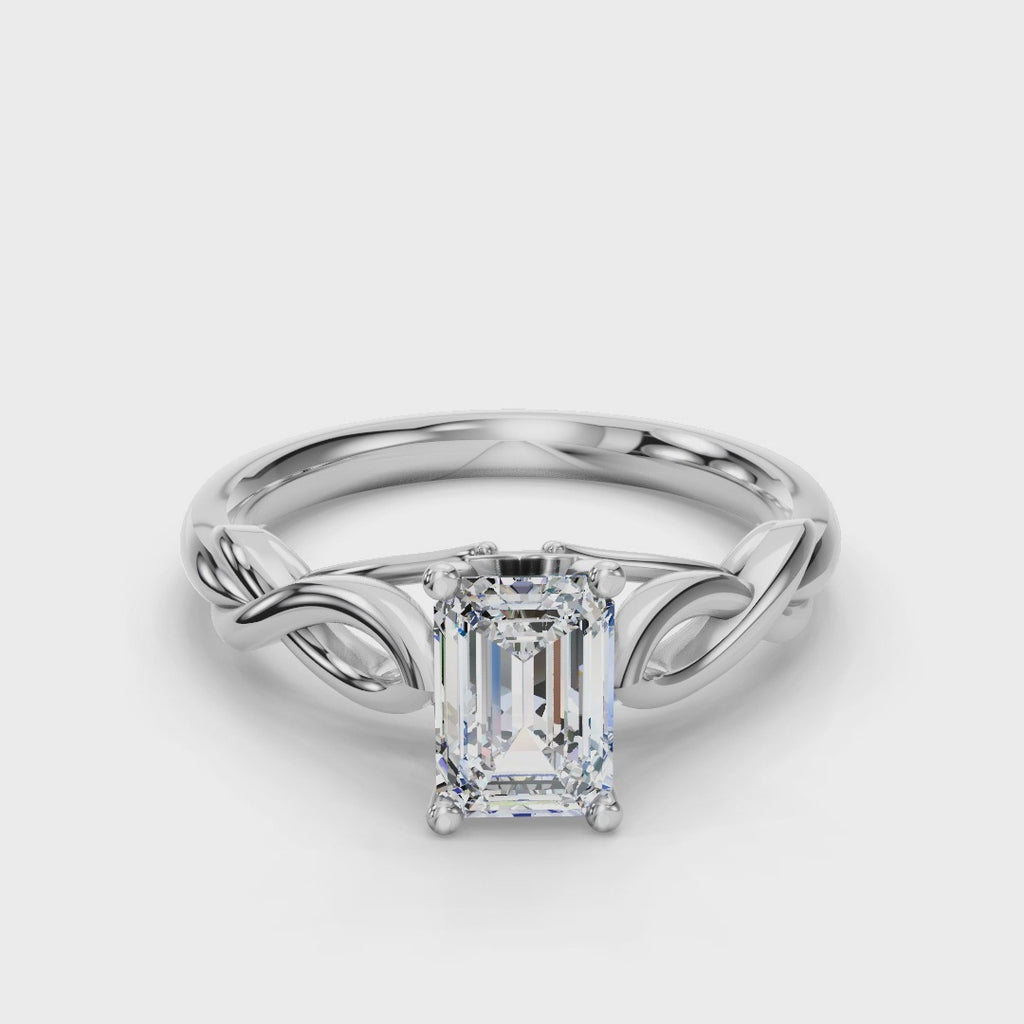EMERALD KNOT SOLITAIRE