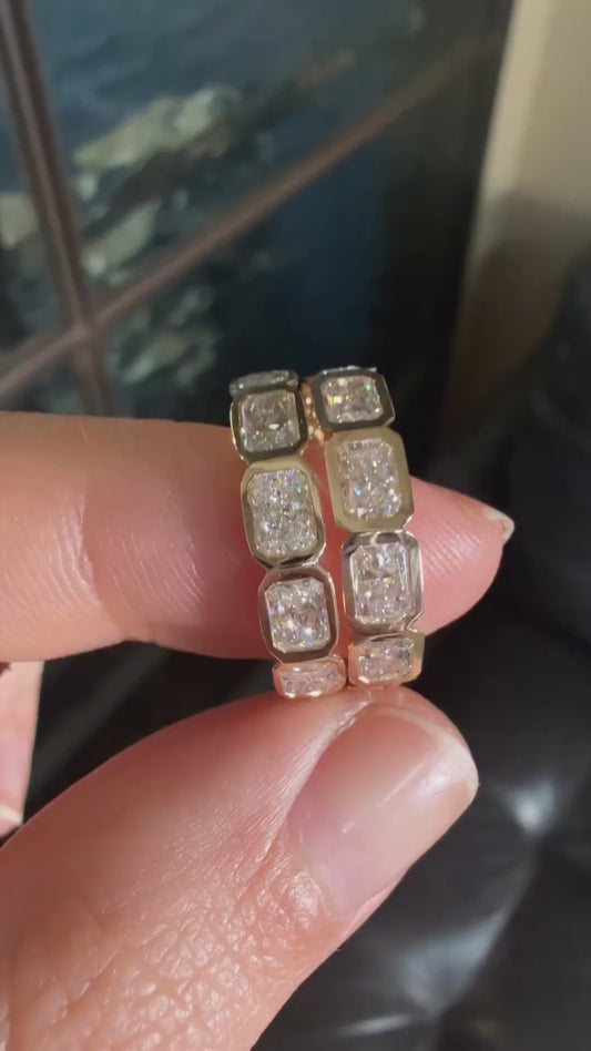 RADIANT BEZEL WEDDING BAND