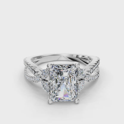 RADIANT NATURE INSPIRED RING