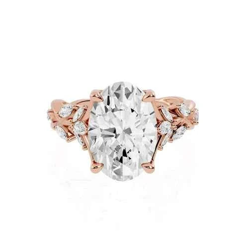 OVAL RING WITH MARQUISE SIDE STONES