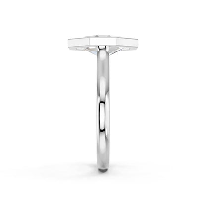 ELONGATED OCTAGONE RING